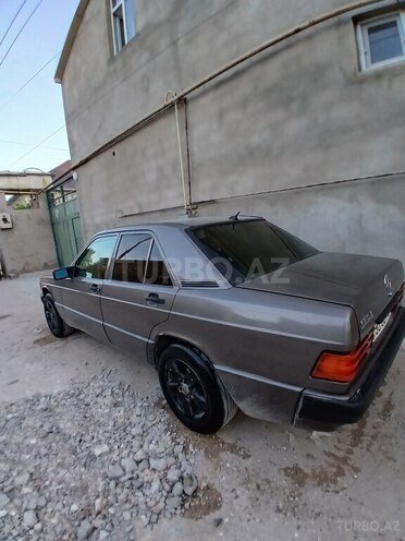 Mercedes 190 1991, 323,000 km - 1.8 l - Bakı