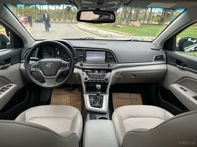 Hyundai Elantra 2016, 197,949 km - 2.0 л - Bakı