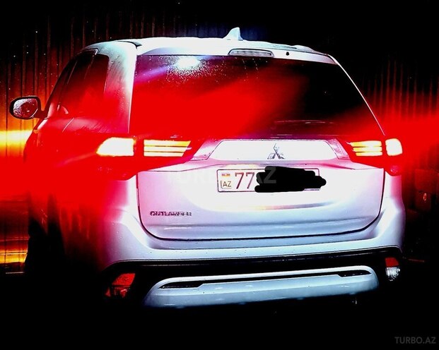 Mitsubishi Outlander 2020, 117,000 km - 2.0 l - Bakı