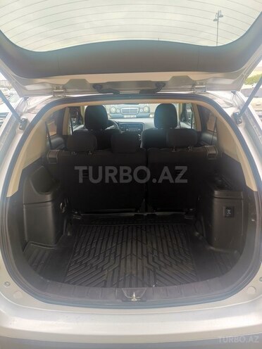 Mitsubishi Outlander 2020, 117,000 km - 2.0 l - Bakı