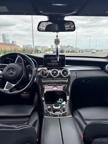 Mercedes C 300-10