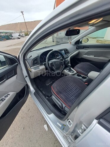 Hyundai Elantra 2018, 158,000 km - 2.0 l - Bakı