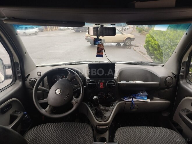 Fiat Doblo 2010, 399,000 km - 1.4 l - Masallı