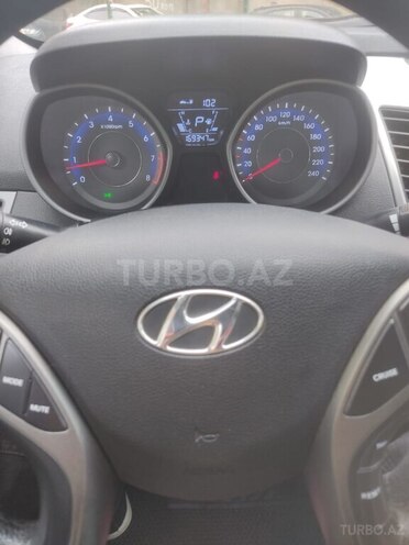 Hyundai Elantra 2015, 169,347 km - 1.8 л - Bakı
