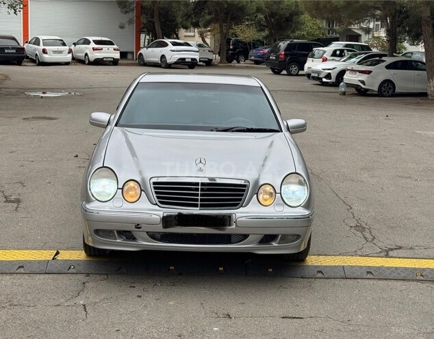 Mercedes E 240 1999, 366,999 km - 2.6 l - Bakı