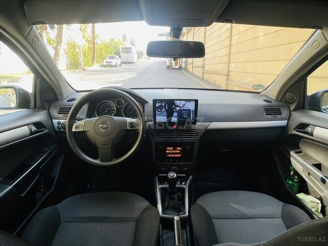 Opel Astra 2005, 300,000 km - 1.4 л - Bakı