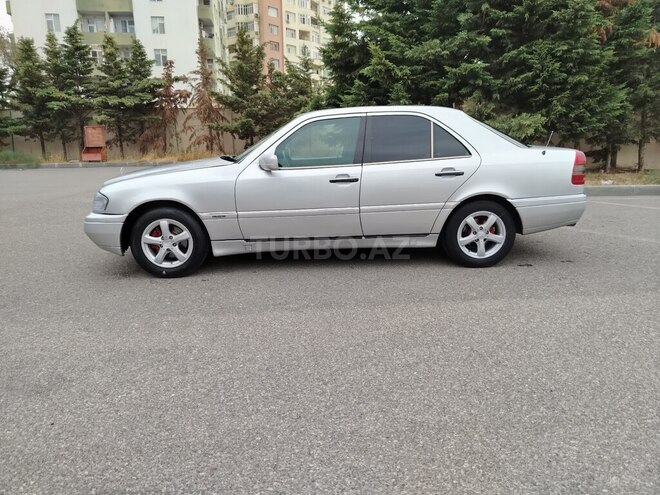 Mercedes C 220 1995, 350,000 km - 2.2 l - Sumqayıt