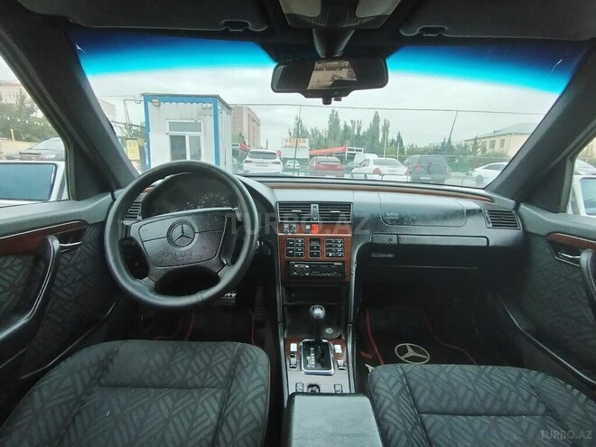 Mercedes C 220 1995, 350,000 km - 2.2 l - Sumqayıt