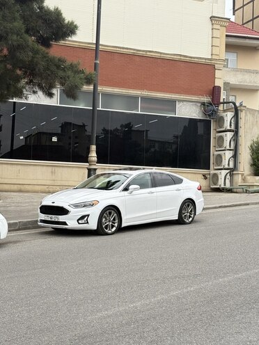 Ford Fusion (North America) 2020, 195,400 km - 2.0 л - Bakı