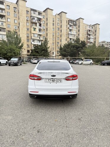 Ford Fusion (North America) 2020, 195,400 km - 2.0 л - Bakı