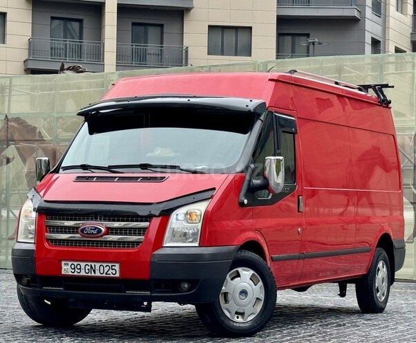 Ford Transit-2