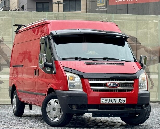 Ford Transit-1
