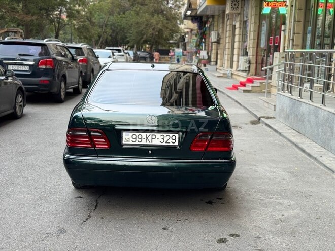Mercedes E 240 1999, 396,000 km - 2.4 l - Sumqayıt