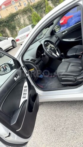 Hyundai Accent 2014, 170,000 km - 1.6 l - Bakı