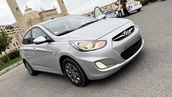Hyundai Accent 2014, 170,000 km - 1.6 l - Bakı