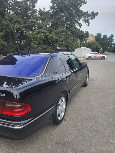 Mercedes E 220 2000, 362,000 km - 2.2 l - Bakı