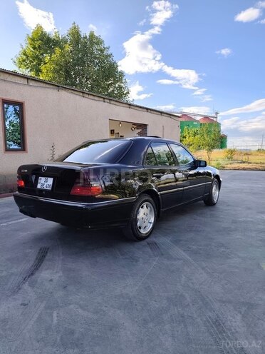 Mercedes C 230 1999, 156,000 km - 2.3 л - Bakı