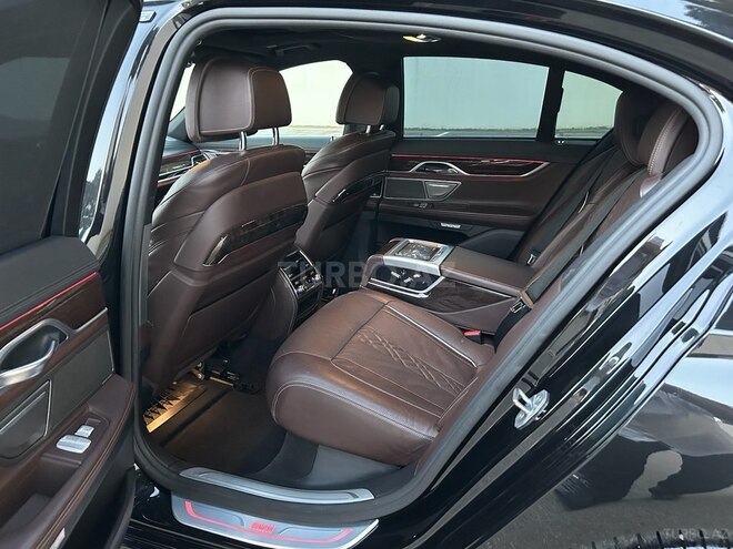 BMW 730 2017, 234,000 km - 3.0 л - Bakı