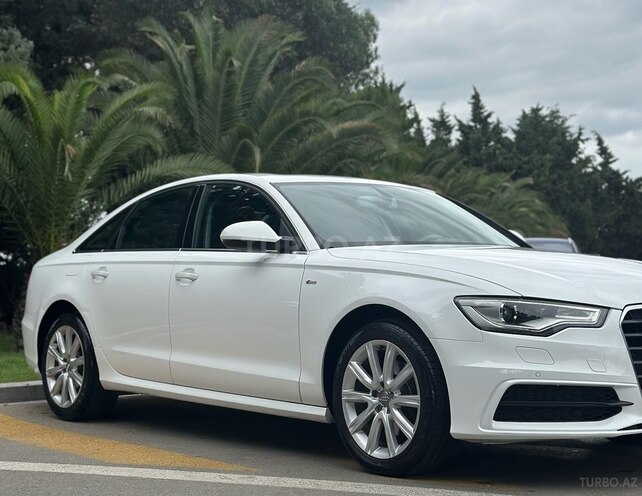 Audi A6-3