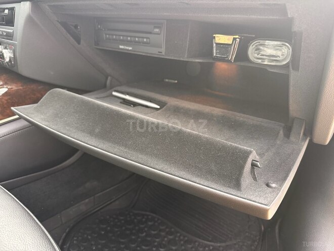 Audi A6-8