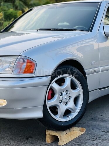 Mercedes C 230 1998, 211,000 km - 2.3 л - İmişli