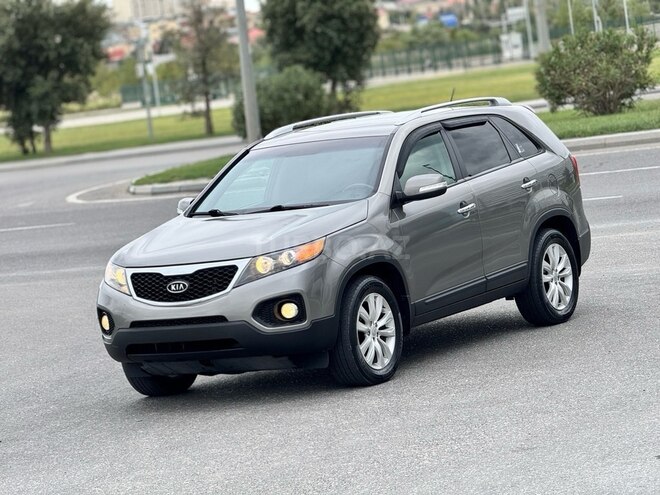 Kia Sorento 2011, 239,000 km - 2.0 l - Bakı