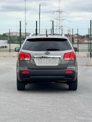 Kia Sorento 2011, 239,000 km - 2.0 l - Bakı