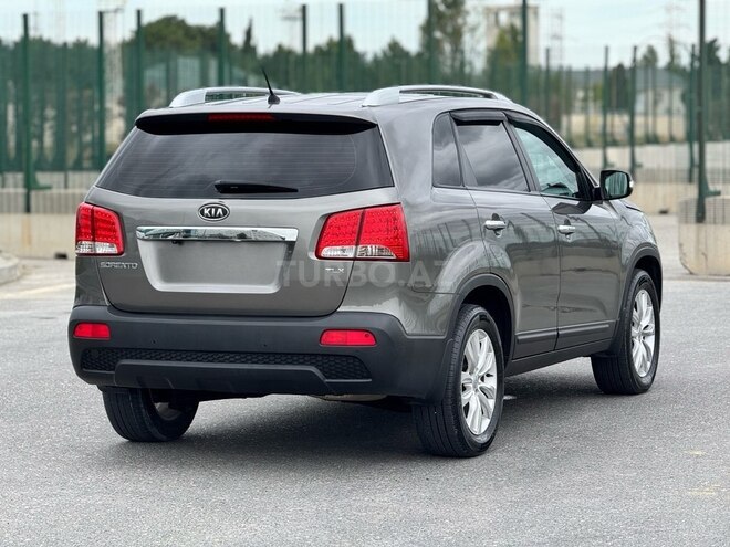 Kia Sorento 2011, 239,000 km - 2.0 l - Bakı