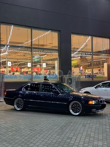 BMW 735 1997, 392,000 km - 3.5 л - Bakı