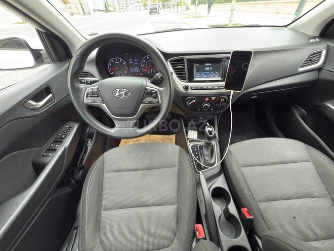 Hyundai Accent 2020, 146,450 km - 1.6 l - Bakı