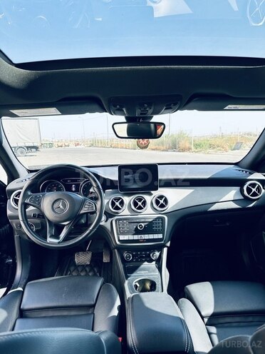 Mercedes GLA 250 4MATIC-6