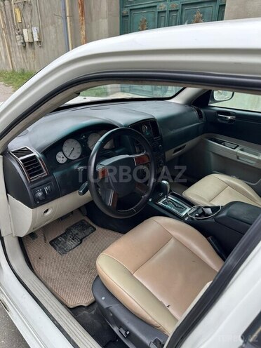 Chrysler 300C 2006, 225,008 km - 2.7 l - Xırdalan