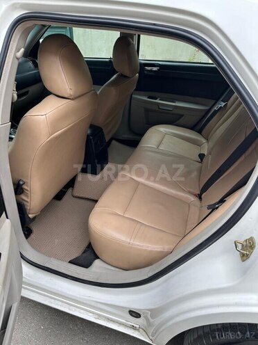 Chrysler 300C 2006, 225,008 km - 2.7 l - Xırdalan