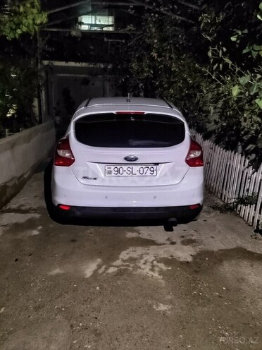 Ford Focus 2013, 277,126 km - 1.6 l - Bakı