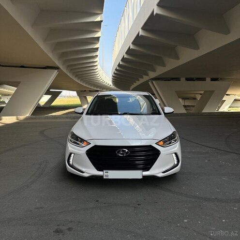 Hyundai Elantra 2018, 99,500 km - 2.0 l - Bakı