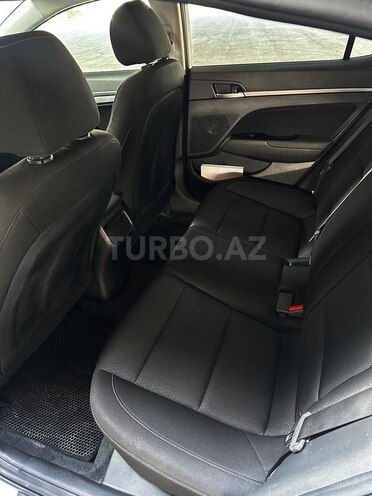 Hyundai Elantra 2018, 99,500 km - 2.0 l - Bakı