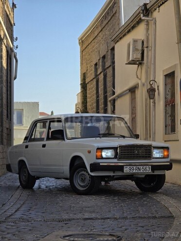 LADA (VAZ) 2107 2007, 213,000 km - 1.6 l - Bakı