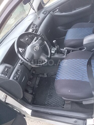 Toyota Corolla 2006, 243,010 km - 1.4 l - Bakı