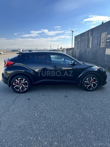 Toyota C-HR 2018, 86,000 km - 2.0 l - Bakı