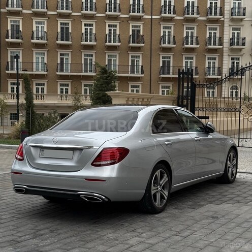 Mercedes E 220 d 2017, 144,000 km - 2.0 l - Bakı