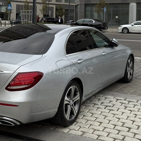 Mercedes E 220 d 2017, 144,000 km - 2.0 l - Bakı