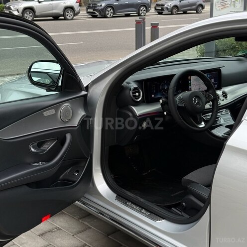 Mercedes E 220 d 2017, 144,000 km - 2.0 l - Bakı