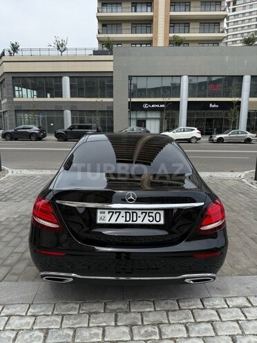 Mercedes E 220 d 2017, 173,000 km - 2.0 l - Bakı