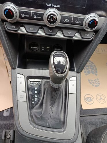 Hyundai Elantra 2019, 145,760 km - 2.0 л - Sumqayıt