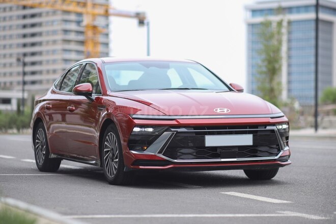Hyundai Sonata-2