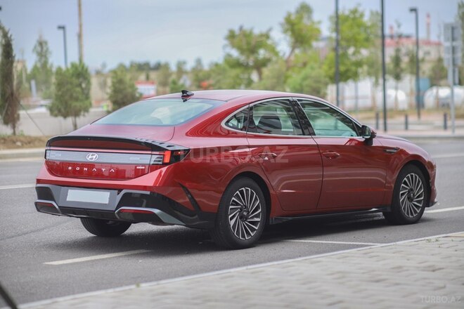 Hyundai Sonata-9