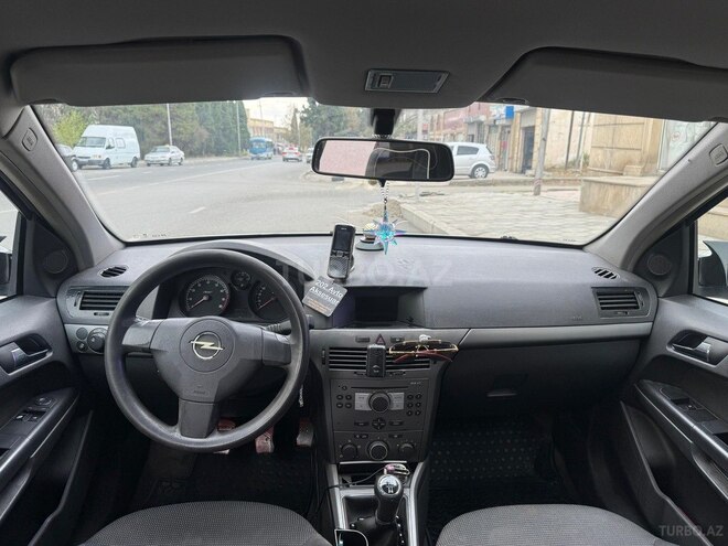 Opel Astra 2004, 250,900 km - 1.4 l - Gəncə