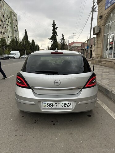 Opel Astra 2004, 250,900 km - 1.4 l - Gəncə