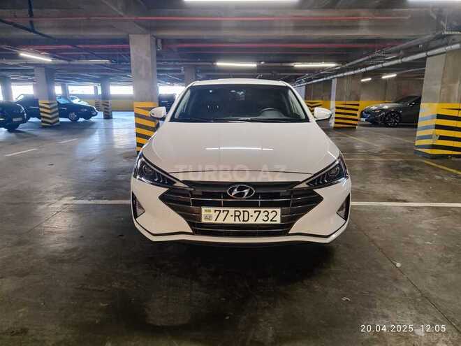 Hyundai Elantra 2019, 111,000 km - 1.6 l - Bakı