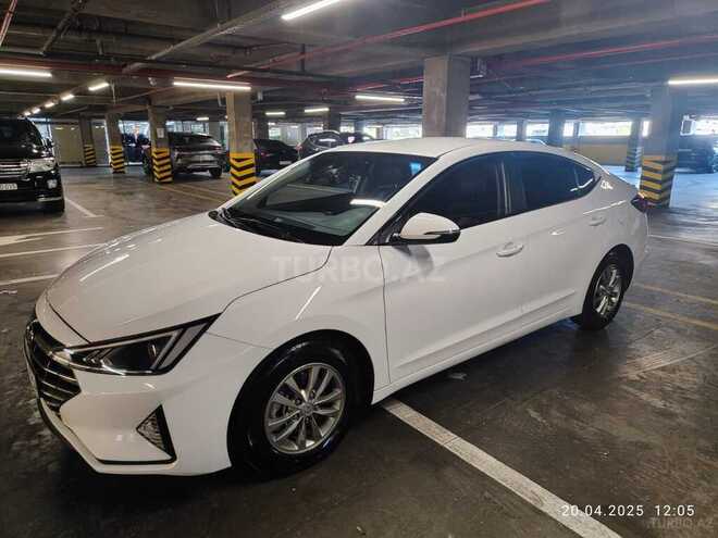 Hyundai Elantra 2019, 111,000 km - 1.6 l - Bakı